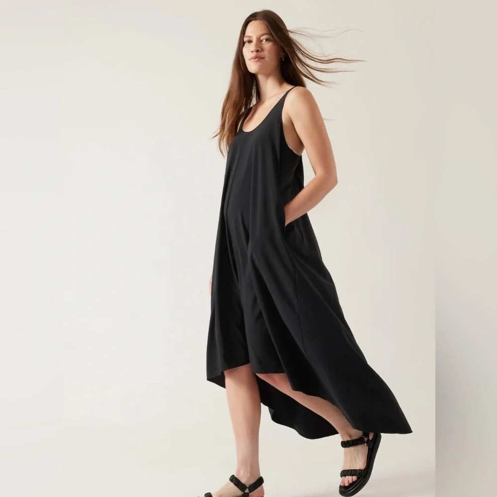 Athleta Presidio maxi dress Women XSP Black Racerback High‎ Low Hem